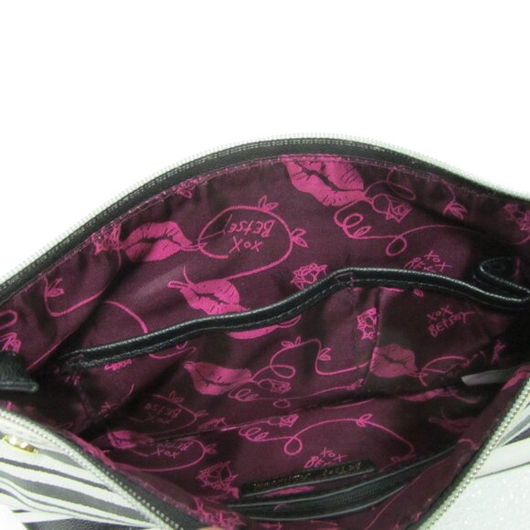 Betsey Johnson Wristlet Wallet Striped - Picture 5 of 7